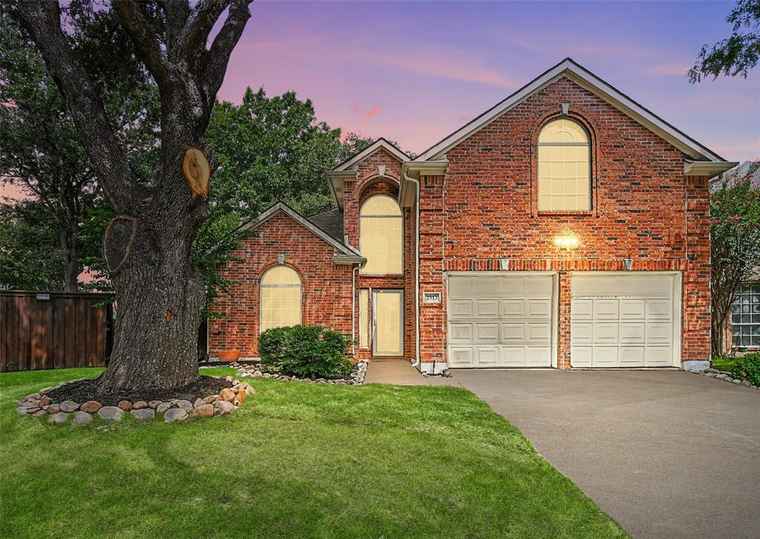 Photo of 2913 Cedar Pass Ct Flower Mound, TX 75022