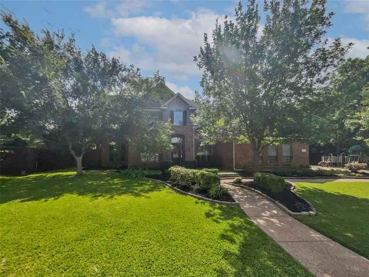 Photo of 925 Siena Dr Southlake, TX 76092