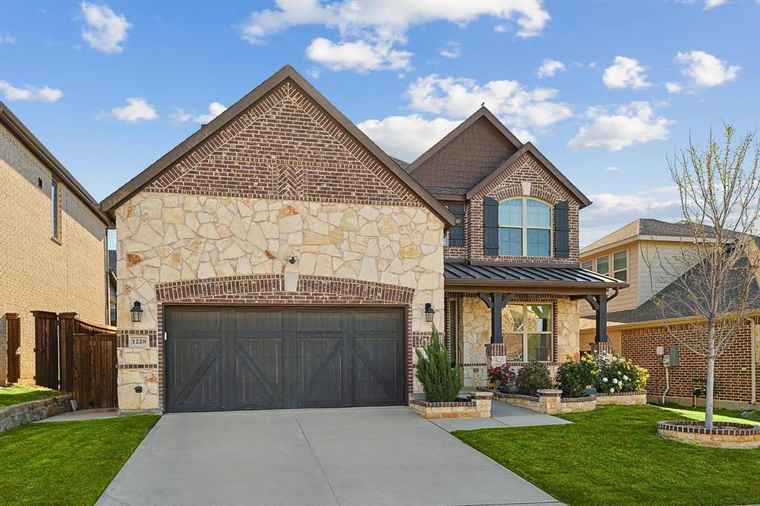Photo of 1228 Lakefirth Path Lewisville, TX 75010