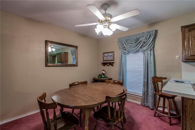 230 Compton Dr Waxahachie Tx 75167 Mls 13988227 Redfin