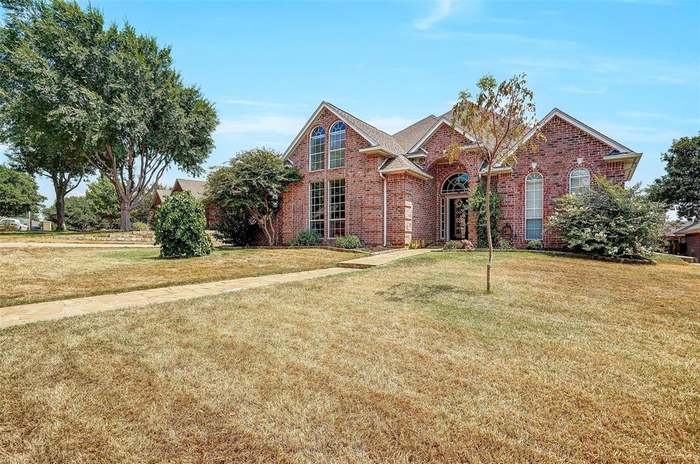 305 Brazil Dr Hurst TX 76054 MLS 20410364 Redfin