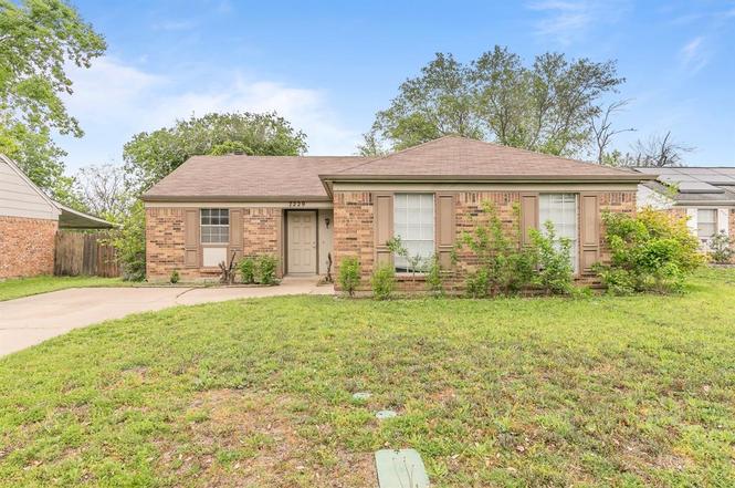 ゆゆ 7229 Buttonwood Dr, Fort Worth, TX 76137 | Redfin