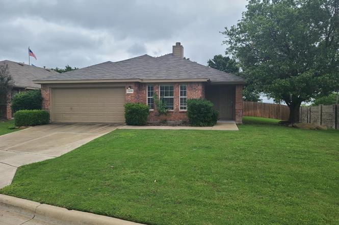 13200 Ragged Spur Ct Fort Worth TX 76052 MLS# 20642871 Redfin
