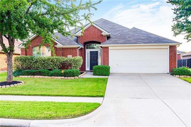 27 Cowboy Trl Little Elm Tx Mls Redfin