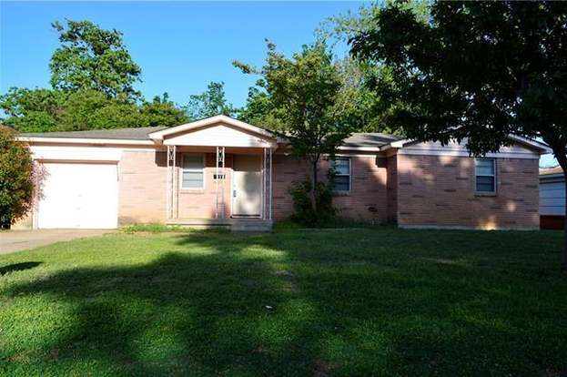 1208 Valentine St Hurst Tx 76053 3 Beds 2 Baths 1208 Valentine St Hurst Tx 76053 3 Beds 2 Baths