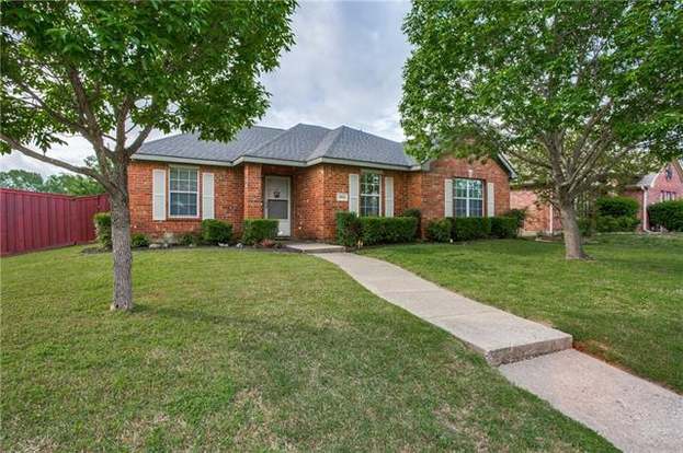 1902 Briargate Ln Mesquite Tx 75181 Mls 14070496 Redfin