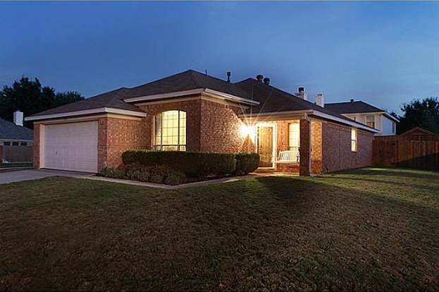 320 Thousand Oaks Dr Lake Dallas Tx 75065 Mls 11851539 Redfin 320 Thousand Oaks Dr Lake Dallas Tx 75065