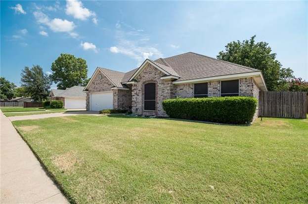 7328 Oak Ridge Dr North Richland Hills Tx 76182 Mls 14150690