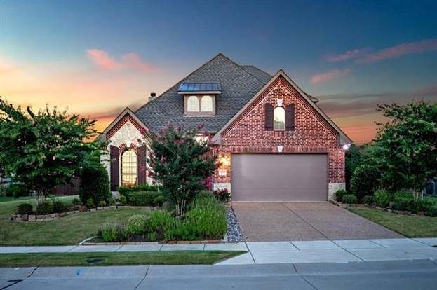 5717 Waterford Ln Mckinney Tx 75071 Mls 14140699 Redfin