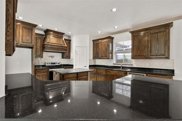 South Side On Lamar Dallas Tx 75215 Zillow Downtown Lofts Home Decor