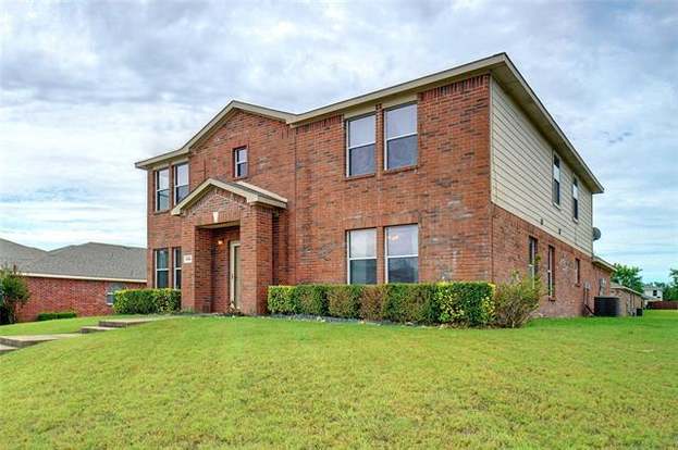 608 Jewelflower Dr Desoto Tx 75115 Mls 14399765 Redfin