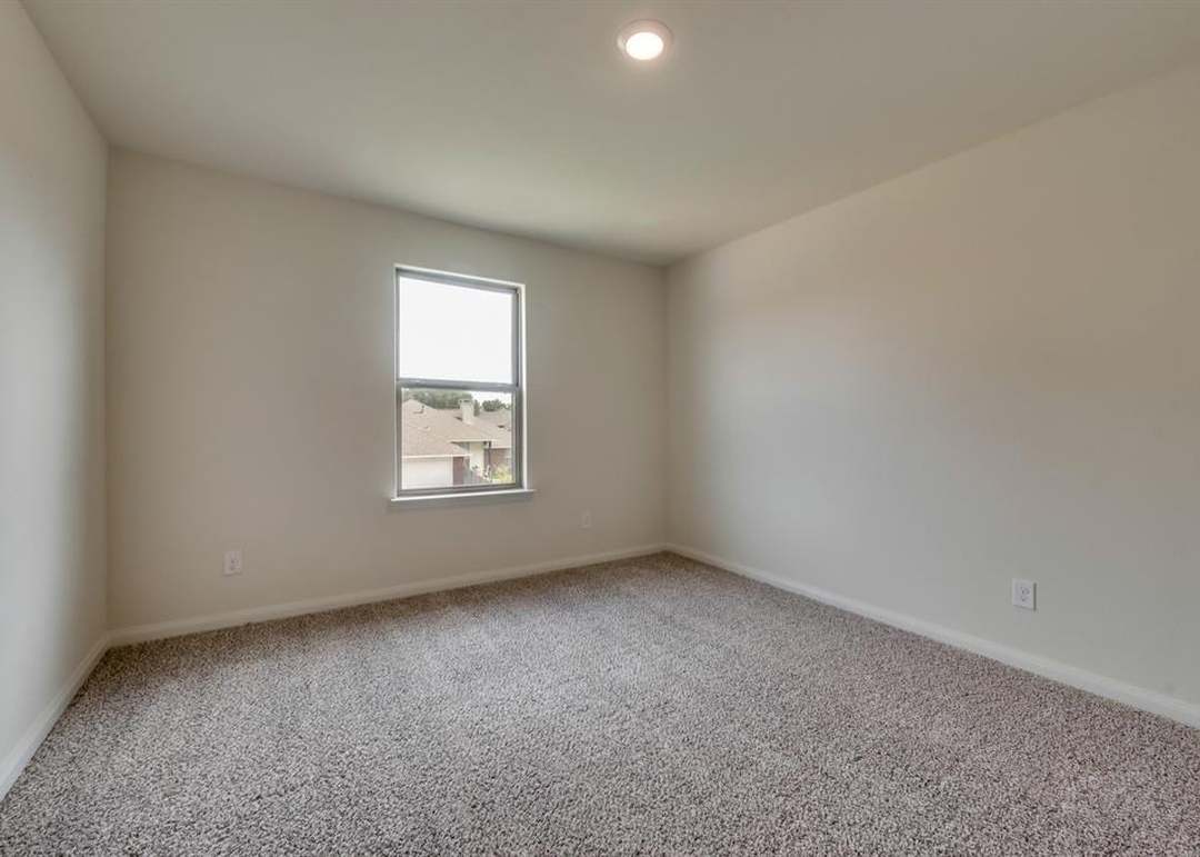9504 Teton Vista Dr, Fort Worth, TX 76140