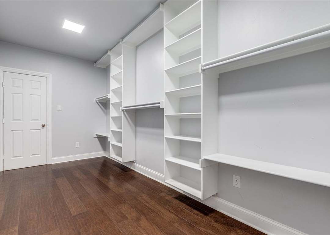 4328 Fairway Dr, Carrollton, TX 75010