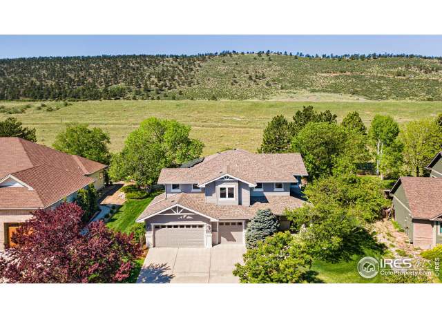 Property at 2943 Skimmerhorn St, Fort Collins, CO 80526, 5 beds, 3.5 baths