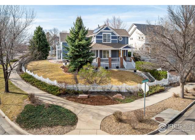 Property at 301 Indian Peaks Trl W, Lafayette, CO 80026, 5 beds, 4.5 baths