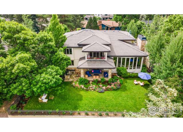 Property at 7205 Rustic Trl, Boulder, CO 80301, 6 beds, 5.5 baths