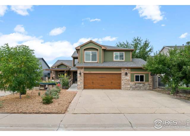 Property at 10954 W 100th Dr, Broomfield, CO 80021, 5 beds, 3.5 baths