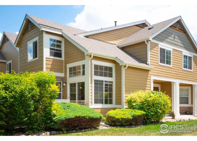 Property at 805 Summer Hawk Dr Unit B7, Longmont, CO 80504, 3 beds, 2.5 baths