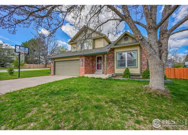 Property at 4765 S Garland St, Littleton, CO 80123, 3 beds, 3.5 baths
