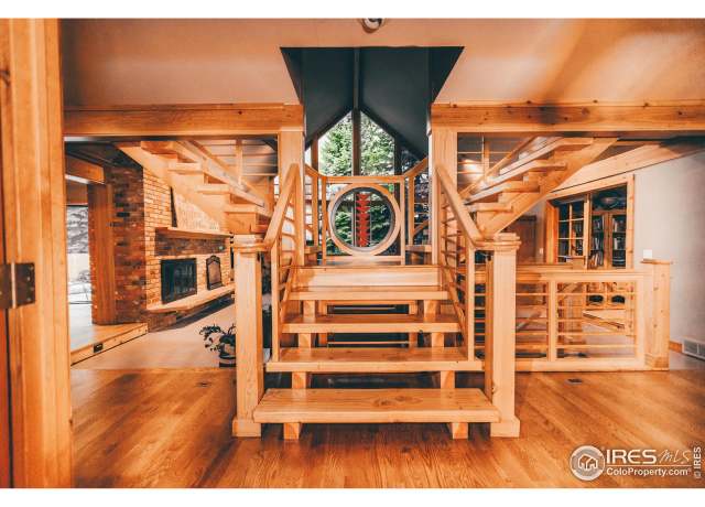 Property at 2205 Stonecrest Dr, Fort Collins, CO 80521, 4 beds, 4.5 baths