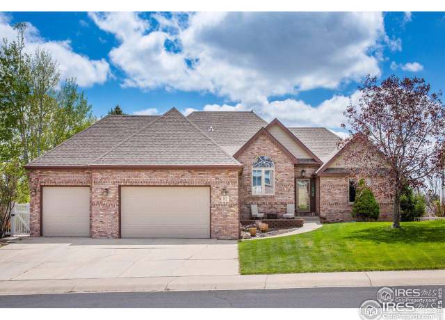 Property at 922 52nd Ave, Greeley, CO 80634, 6 beds, 3.5 baths