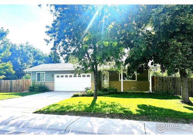 Property at 820 49th Ave, Greeley, CO 80634, 4 beds, 3 baths