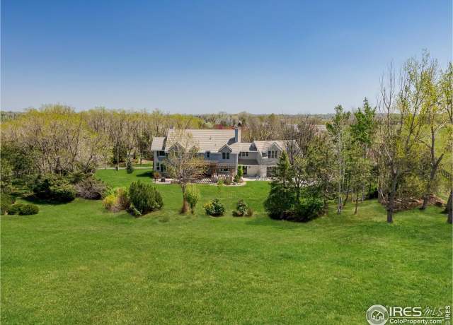 Property at 9610 Avocet Ln, Lafayette, CO 80026, 5 beds, 4.5 baths