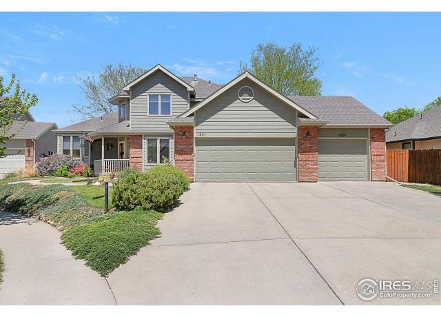 Property at 1231 Autumn Purple Dr, Loveland, CO 80538, 6 beds, 3.5 baths
