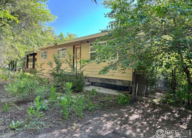 Property at 104 Rothrock Pl, Longmont, CO 80504, 3 beds, 1 bath