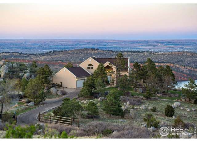 Property at 5315 Overhill Dr, Fort Collins, CO 80526, 4 beds, 3 baths