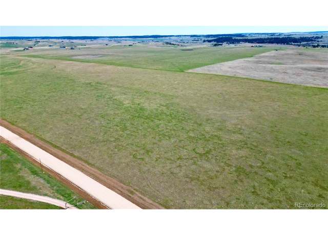 Property at 7 Seven Hills St, Elizabeth, CO 80107