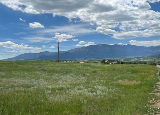 Property at 471 Saratoga Rd, Colorado City, CO 81019