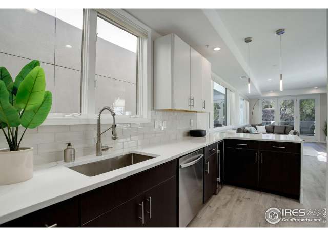 Property at 726 Pearl St Unit B, Boulder, CO 80302, 3 beds, 2 baths