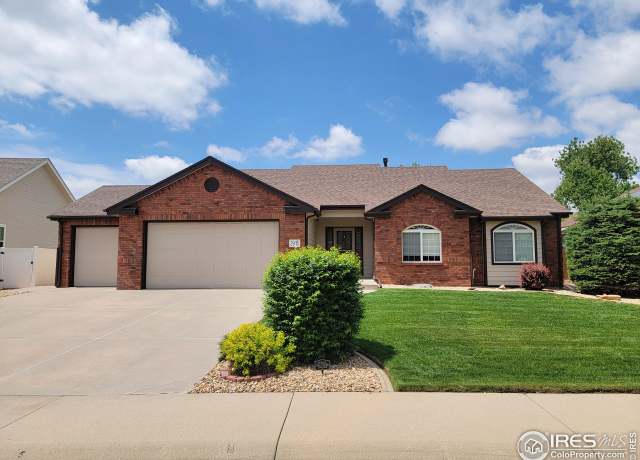Property at 2915 58th Ave Ct, Greeley, CO 80634, 4 beds, 3 baths