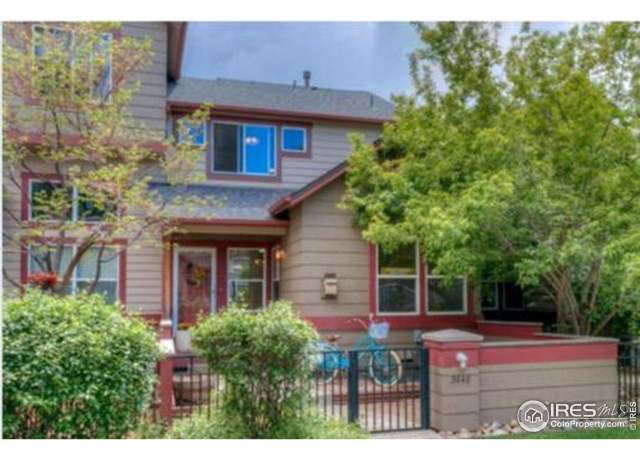 Property at 3648 Oakwood Dr, Longmont, CO 80503, 2 beds, 2.5 baths