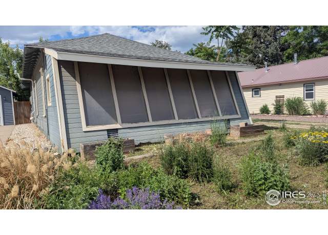Property at 143 W 10th St, Loveland, CO 80537, 3 beds, 1 bath