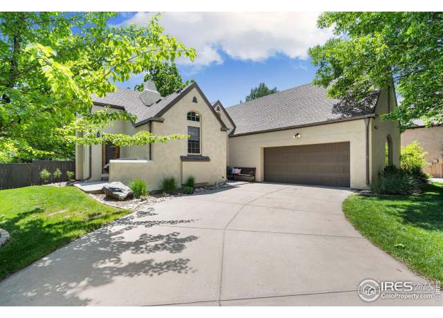 Property at 4489 Chateau Dr, Loveland, CO 80538, 5 beds, 3 baths