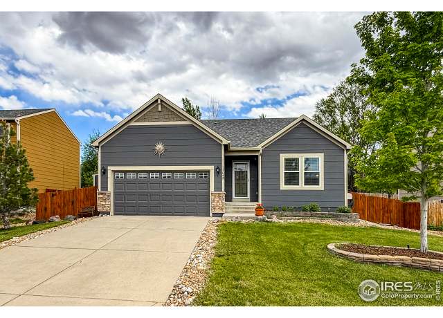 Property at 13642 Wrangler Way, Mead, CO 80542, 3 beds, 4 baths