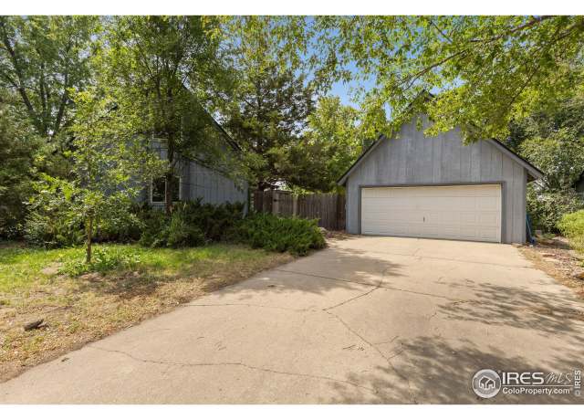 Property at 107 Caribou Pl, Longmont, CO 80504, 3 beds, 3 baths