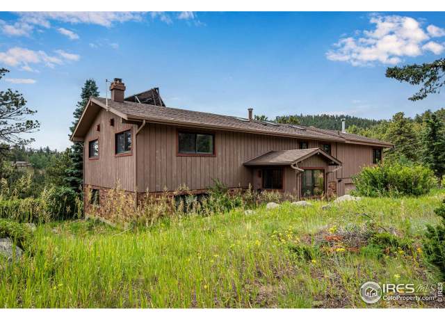 Property at 853 Deer Trail Rd, Boulder, CO 80302, 4 beds, 2 baths