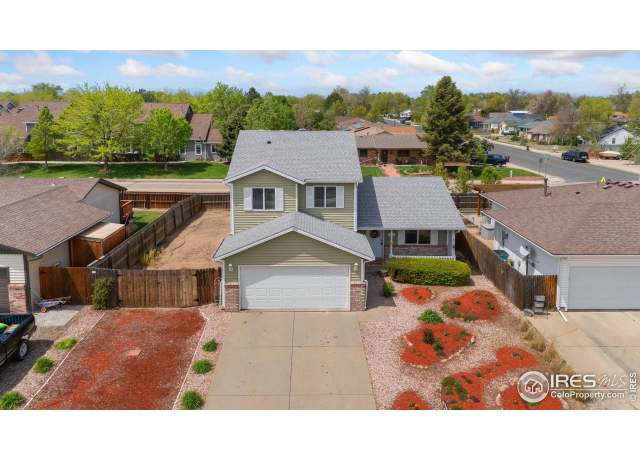 Property at 706 Lilac Dr, Windsor, CO 80550, 3 beds, 2.5 baths