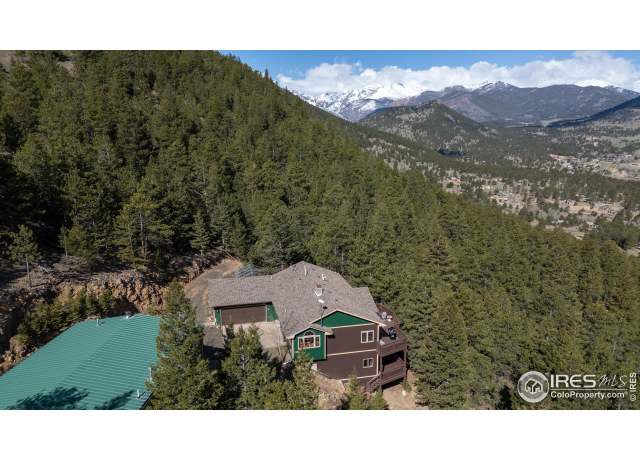 Property at 580 Upper Venner Rd, Estes Park, CO 80517, 3 beds, 3 baths