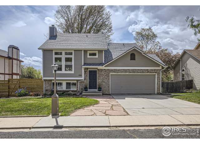 Property at 709 Buchanan Ln, Longmont, CO 80504, 3 beds, 2 baths