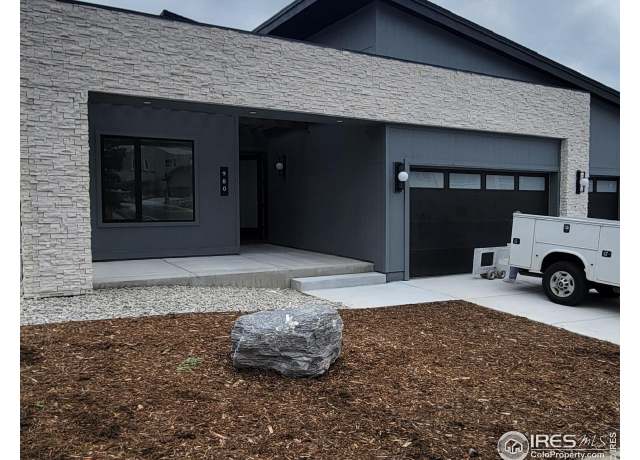 Property at 980 Arapahoe Cir, Louisville, CO 80027, 5 beds, 3 baths