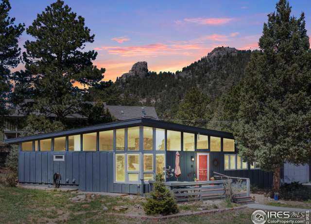 Property at 1411 Vail Ct, Estes Park, CO 80517, 3 beds, 2 baths