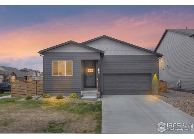Property at 6641 6th St, Greeley, CO 80634, 3 beds, 2 baths