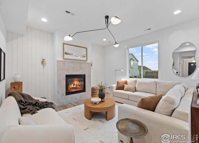 Property at 2412 Cottongrass Ave, Loveland, CO 80538, 4 beds, 2.5 baths
