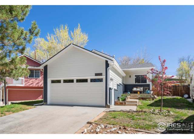 Property at 1920 Donovan Dr, Longmont, CO 80501, 3 beds, 3 baths