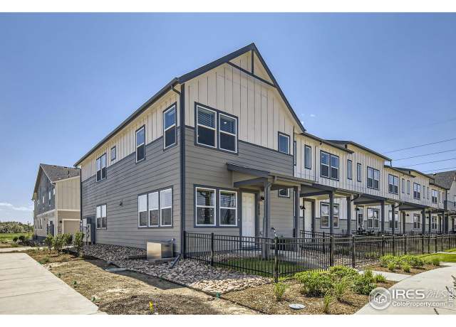 Property at 2771 Bear Springs Cir, Longmont, CO 80503, 3 beds, 2.5 baths