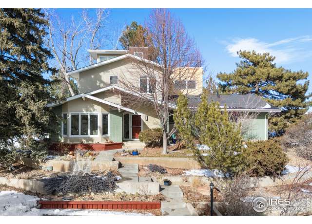 Property at 6843 Fairview Dr, Boulder, CO 80303, 5 beds, 3 baths